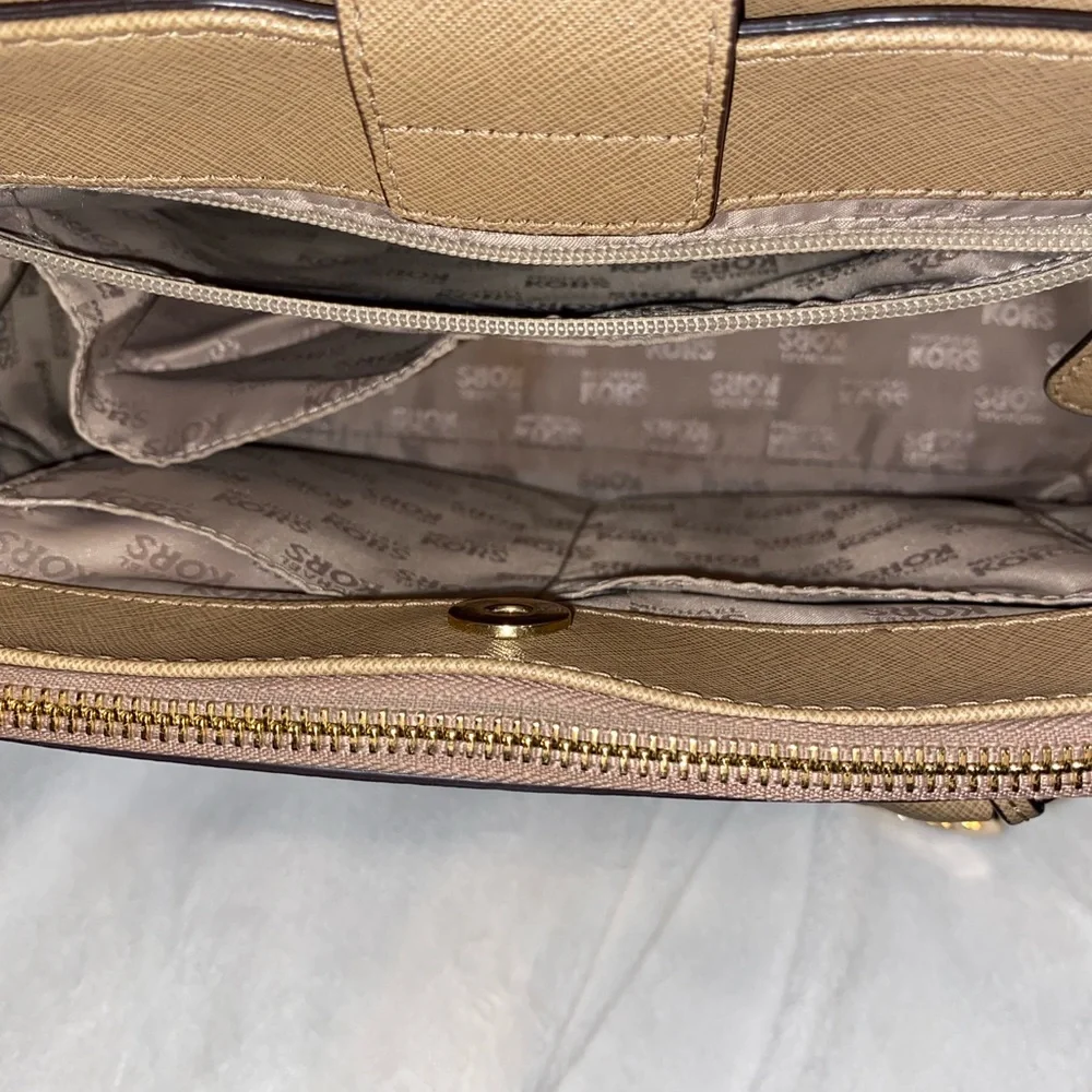 Michael Kors Satchel bag